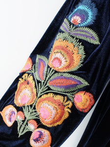 Drop Shoulder Tassel Tie Flower Embroidery Velvet Dress